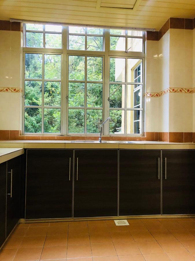 Crown Imperial Court Apt At Brinchang Centre Екстериор снимка
